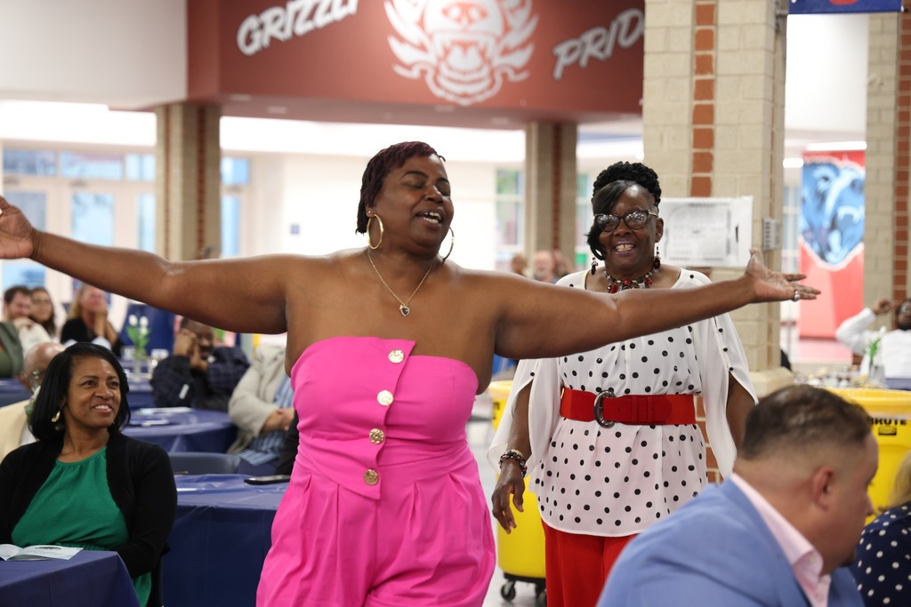 Custodians receive awards at the Custodial banquet