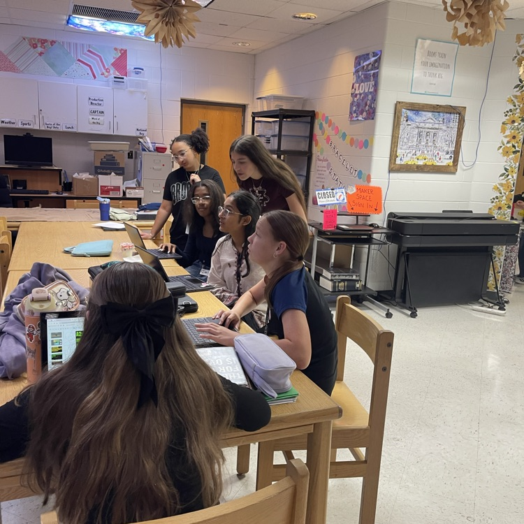 student of Rome, the table working on announcements