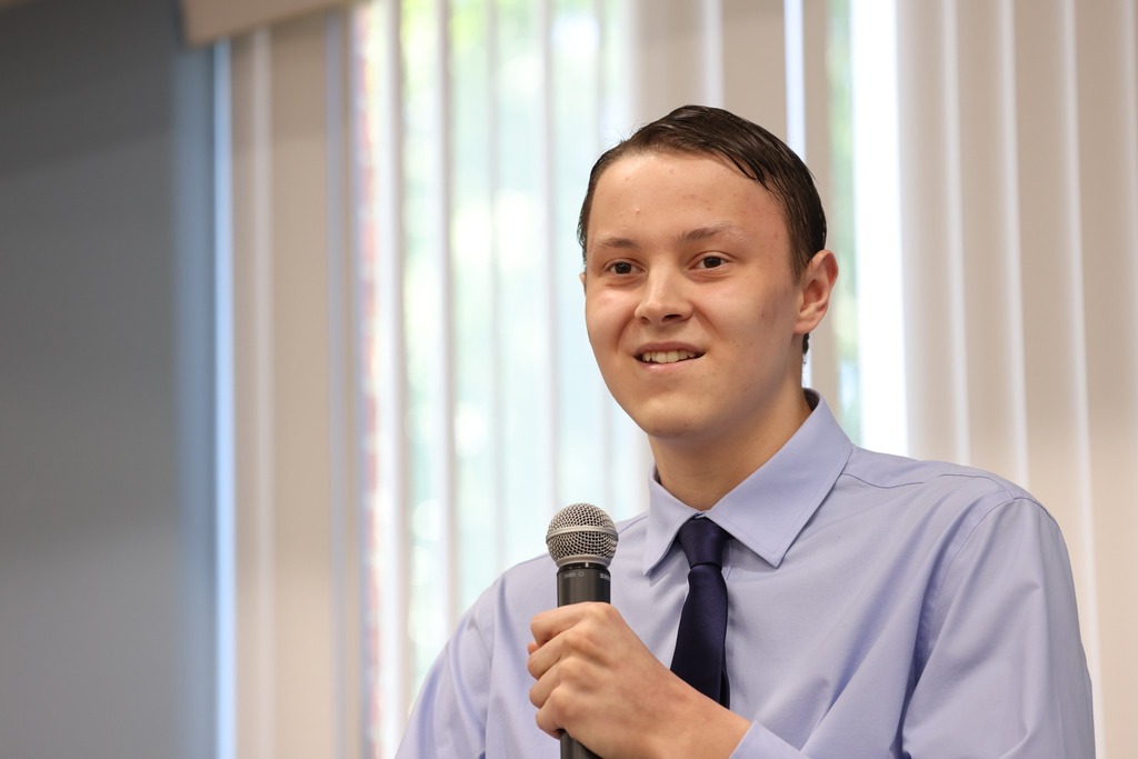 Project search graduate celebrates graduation with speech