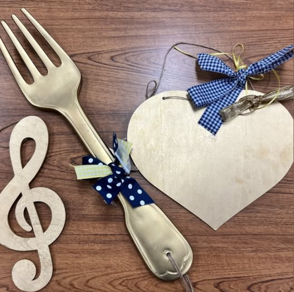Golden Note, Golden Fork, Golden Heart