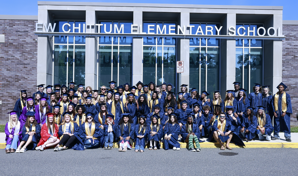 Chesapeake Seniors visiting Chittum for the senior walk out!