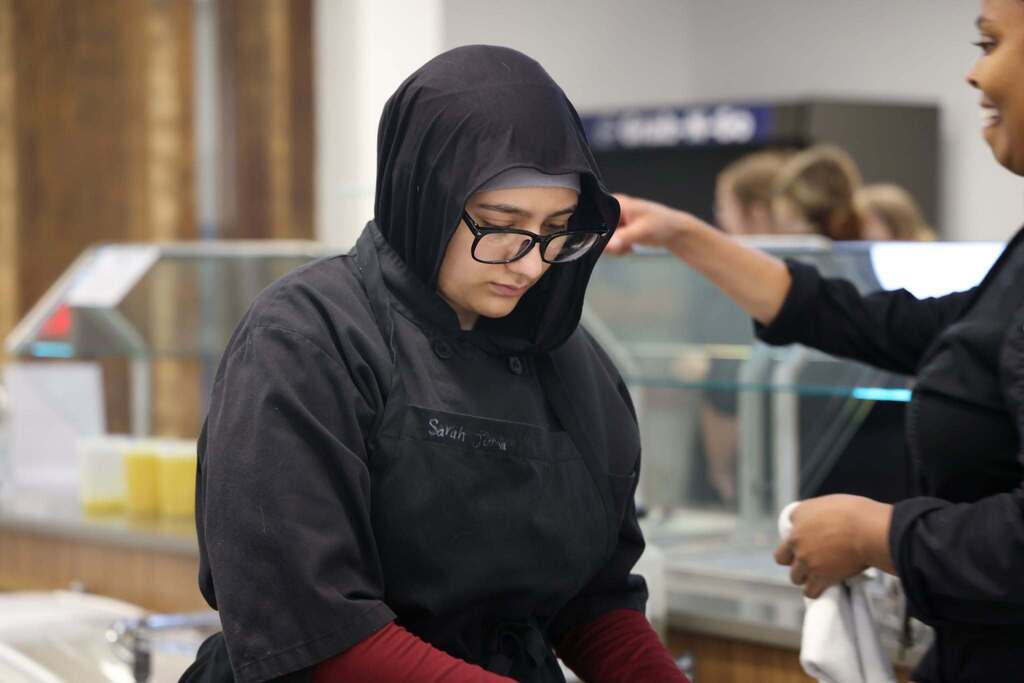 students is focused on the culinary task