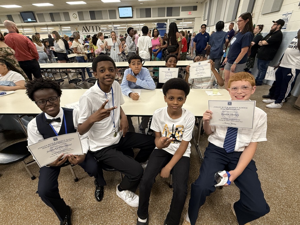 Students receiving academic awards and recognition during the school's 2025–2026 Academic Awards Ceremony.