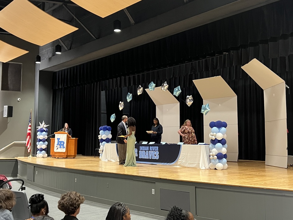Students receiving academic awards and recognition during the school's 2025–2026 Academic Awards Ceremony.