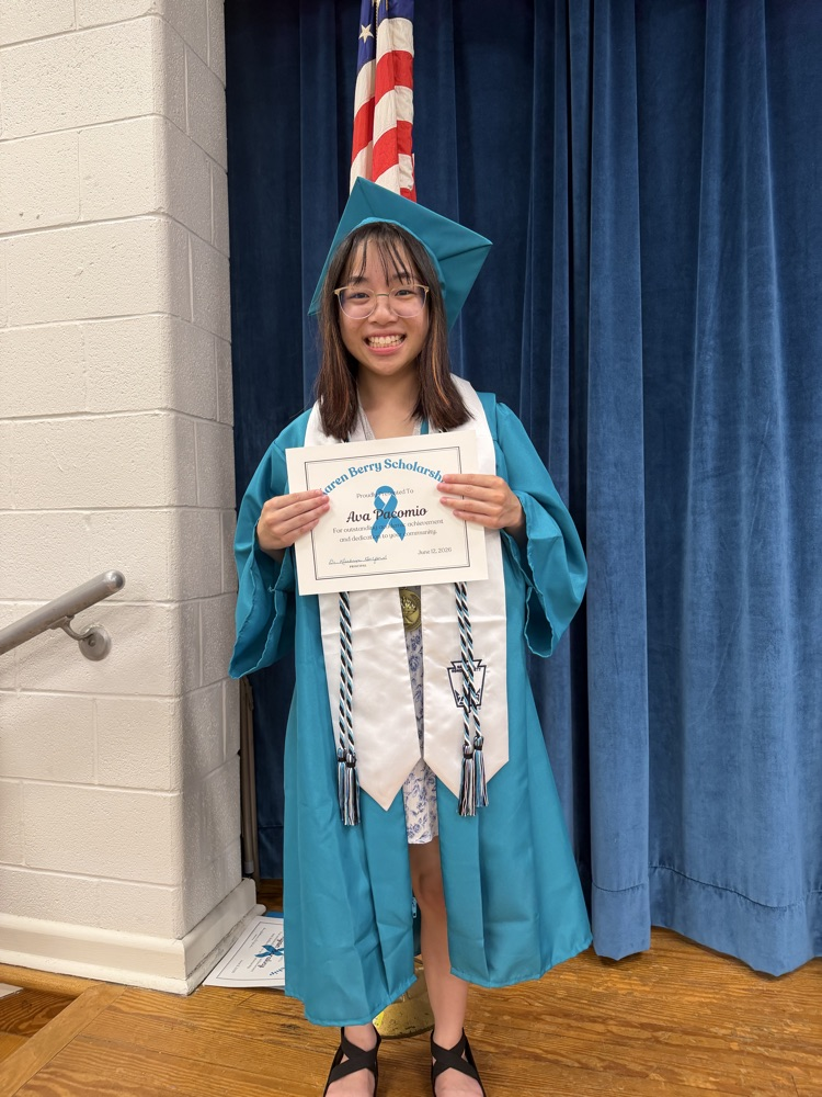 recipient holding certificate