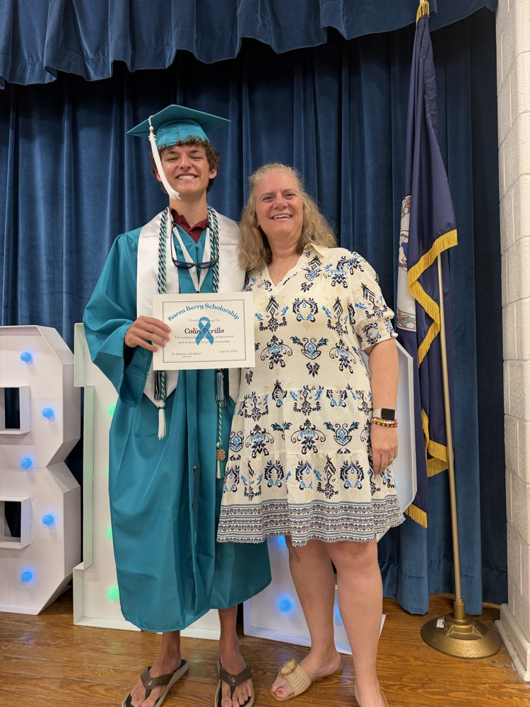 recipient holding certificate