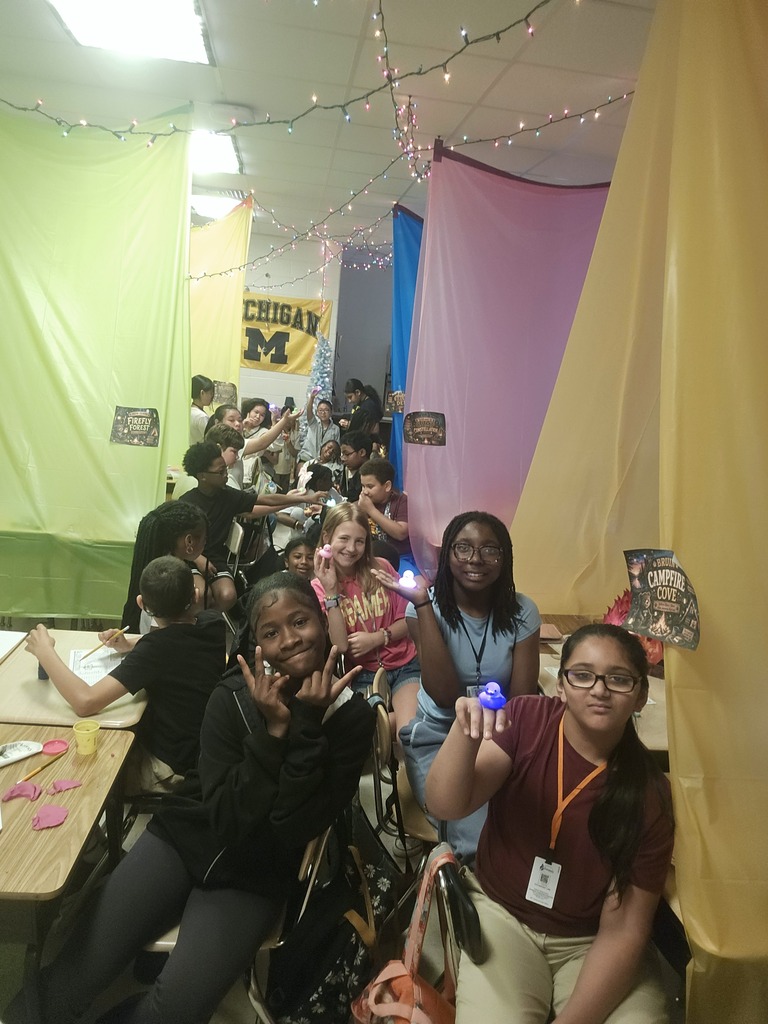 Kids in camp 