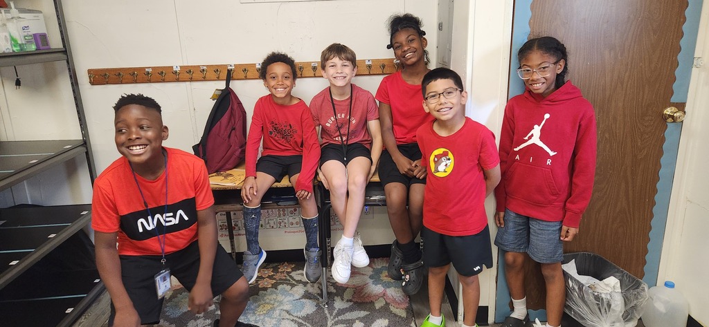 Last week of school fun with Mrs.Rodriguez's class!