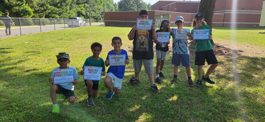 Last week of school fun with Mrs.Rodriguez's class!