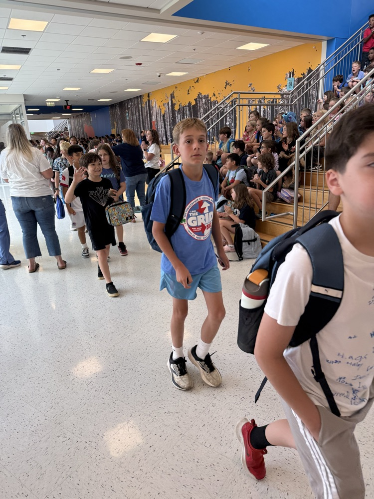 Fifth grade students leaving Chittum