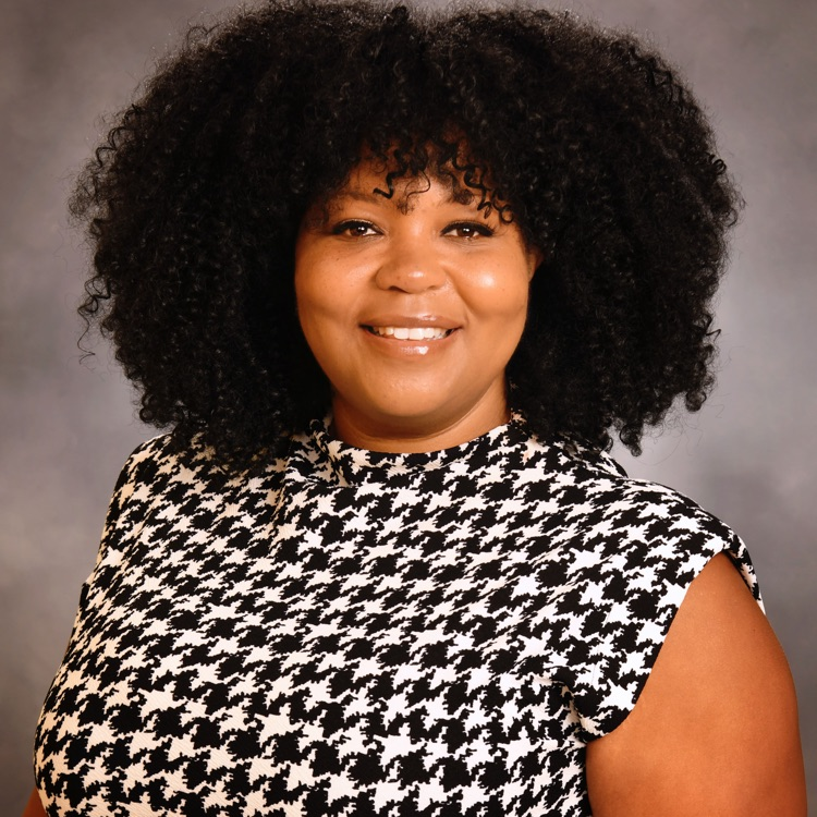 Mrs. Battle - Assistant Principal 