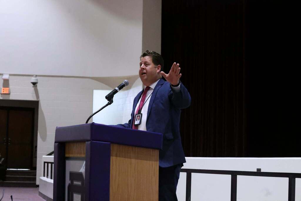 director gives words of wisdom