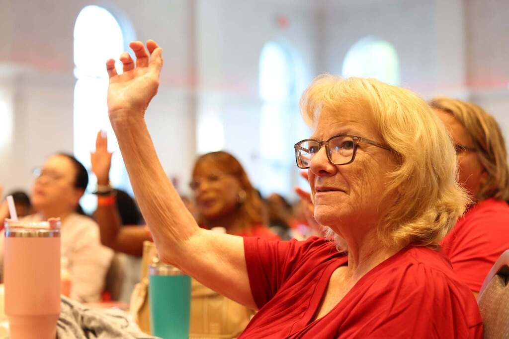 SNS workers prepare for new school year by participating in training
