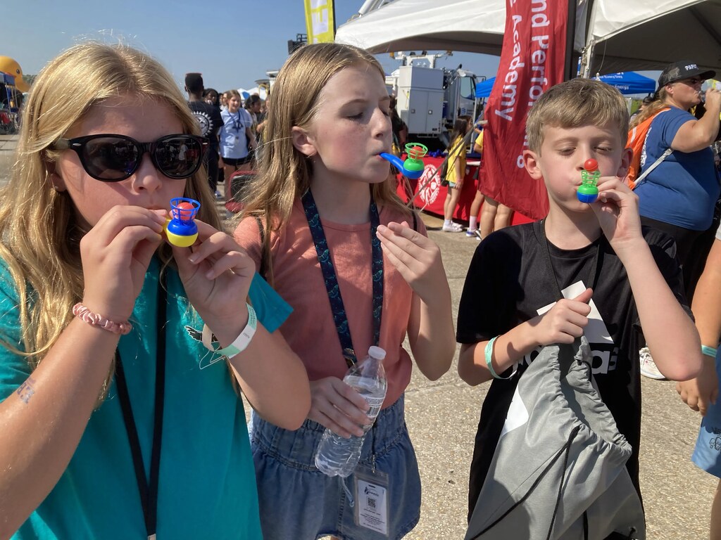 5th Graders attend Oceana Air Show