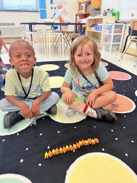 students creating patterns with manipulatives