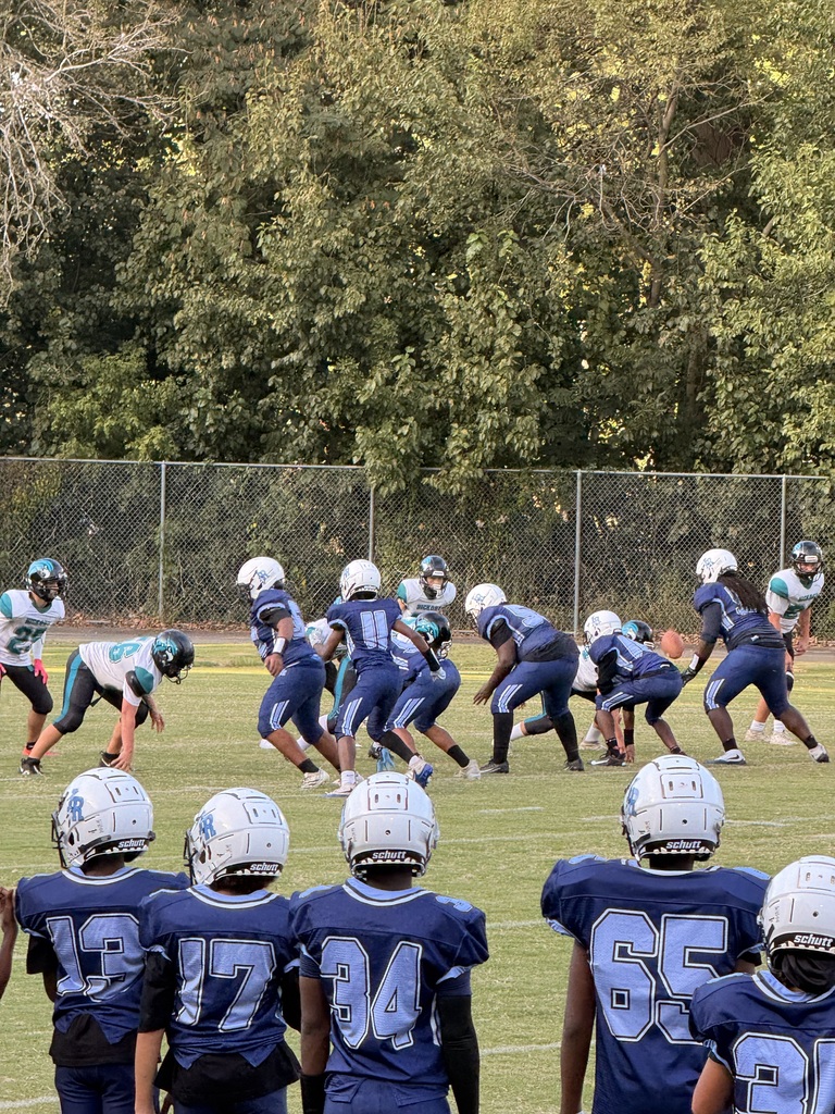football players on the field
