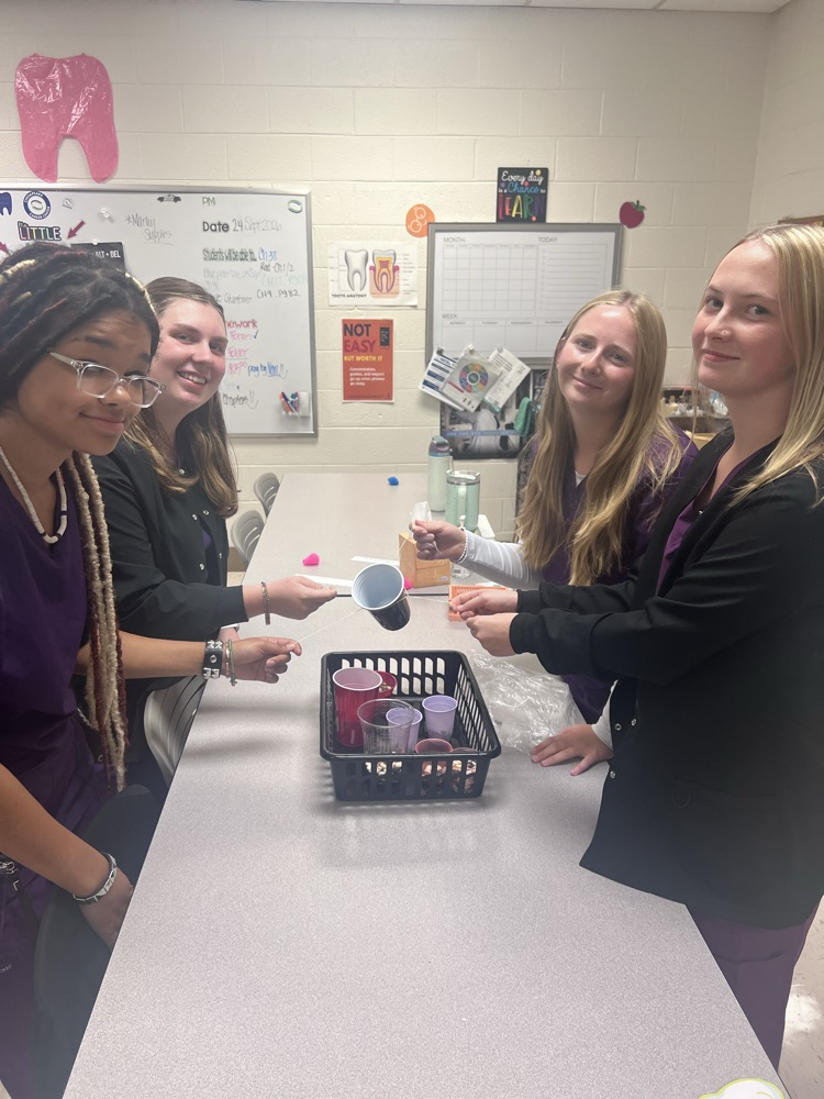 dental 1 students practicing team building