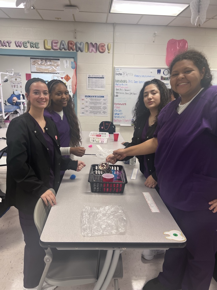 dental 1 students practicing team building
