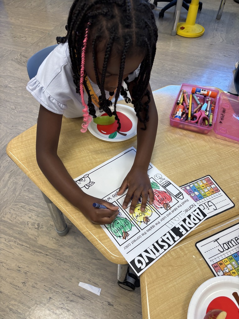 One of Mrs. Tummons' students writing about her favorite apple.