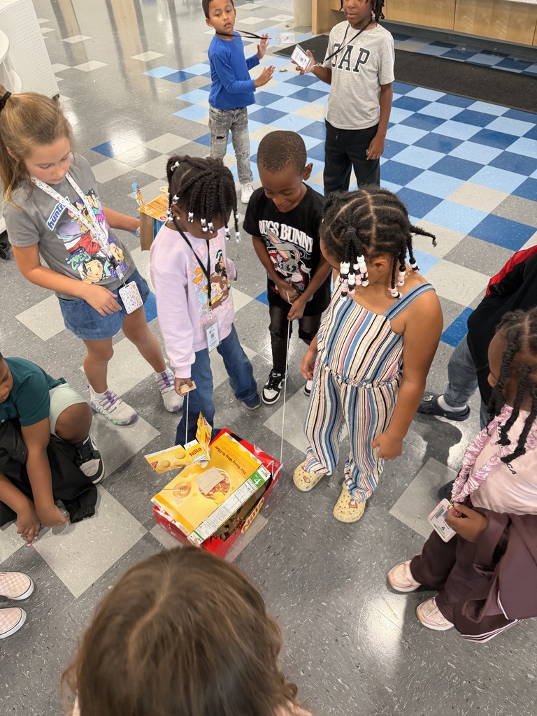 Students building their project