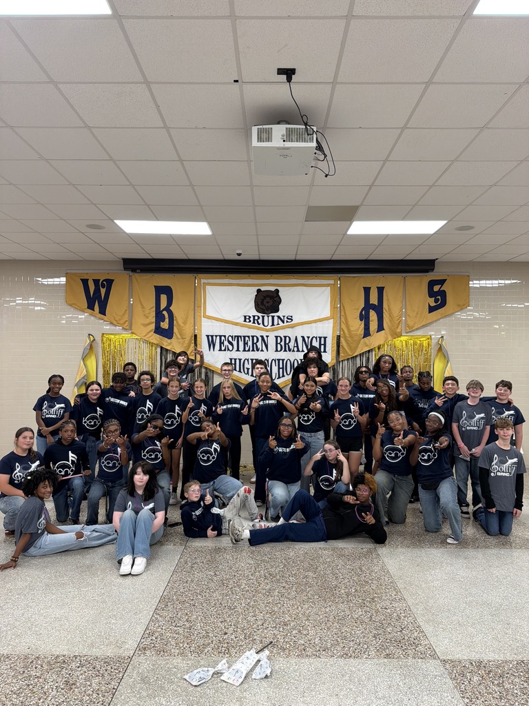 Western Branch High School and Jolliff Middle School band students group photo at Western Branch