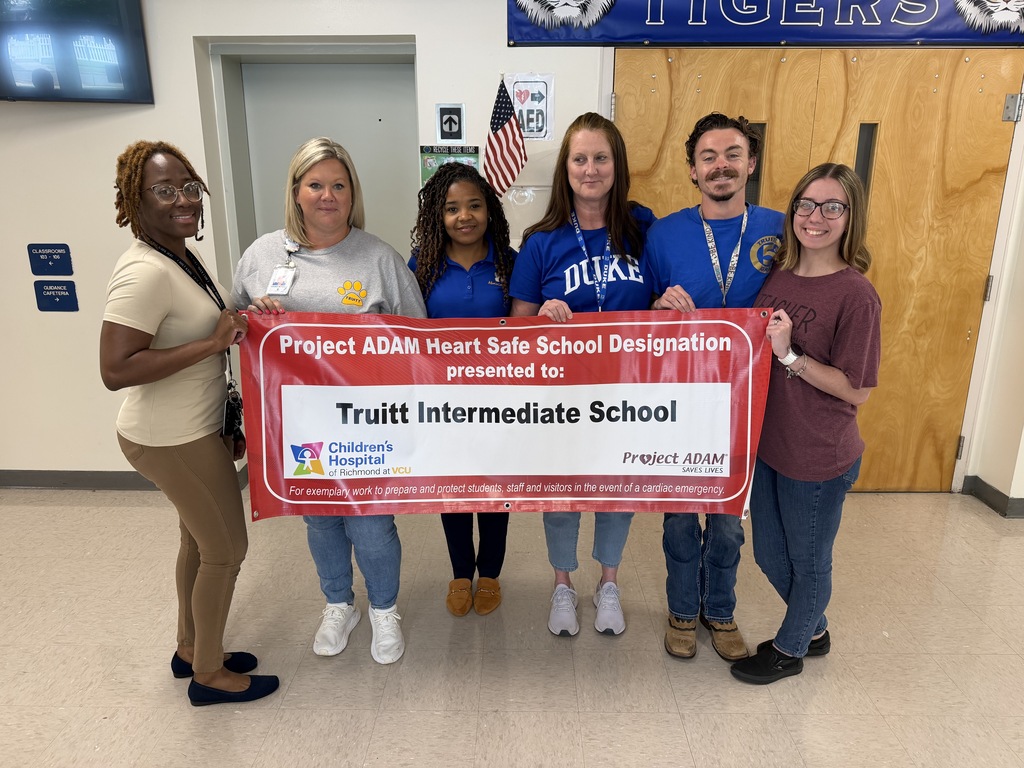 Truit Intermediate Staff celebrates Heart Safe Achievement