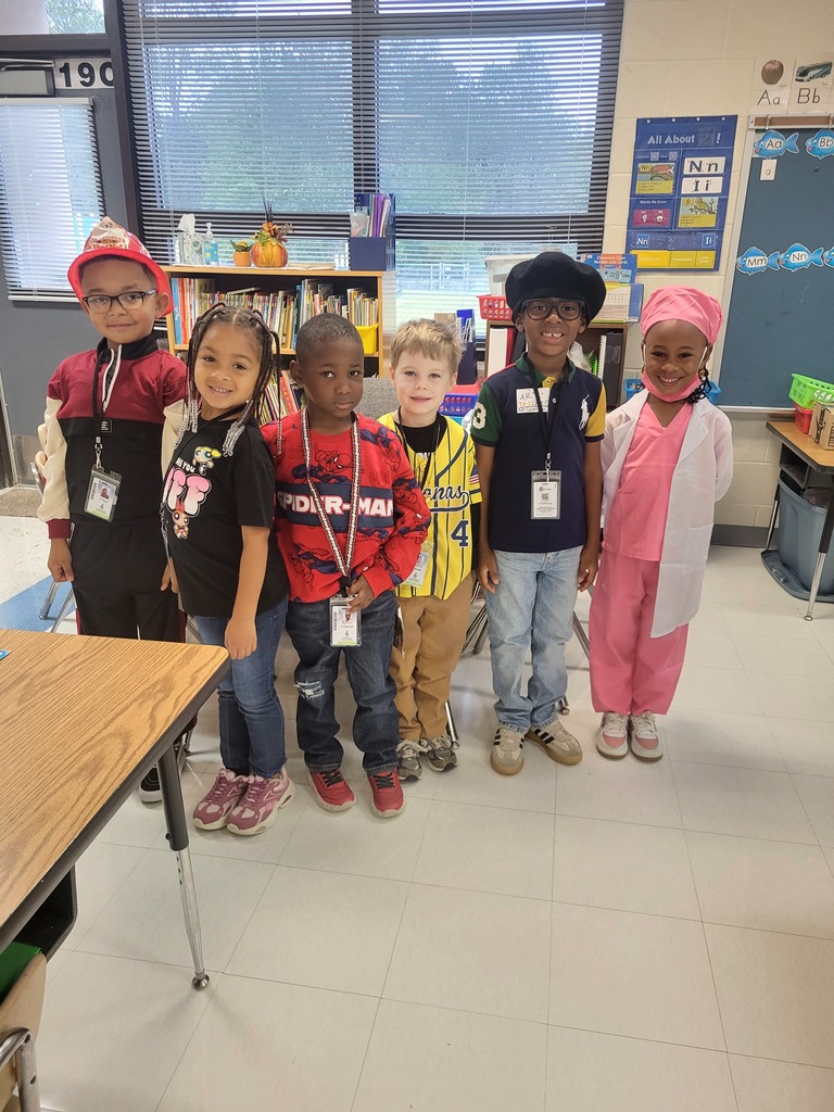 kindergarten students dressed up for "When I Grow Up" Spirit Day