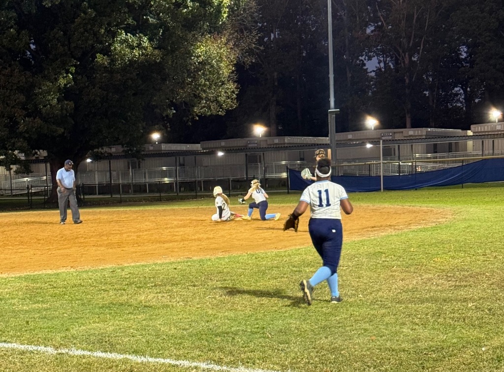 middle school girls playing softball