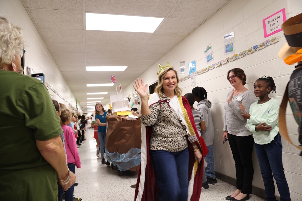 Great Bridge Intermediate Thanksgiving Parade 