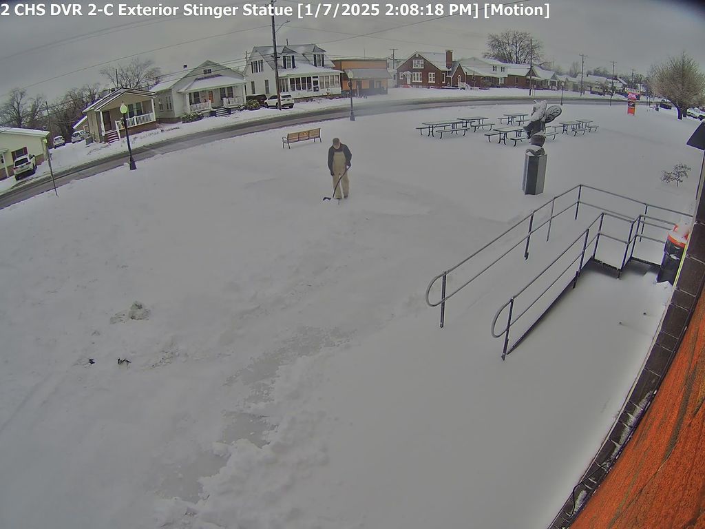 CHS Snow Cleanup 04