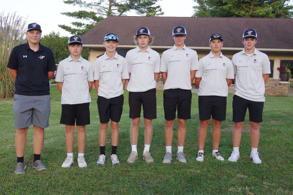 PHOTO 1 Golf Invite CHS Team