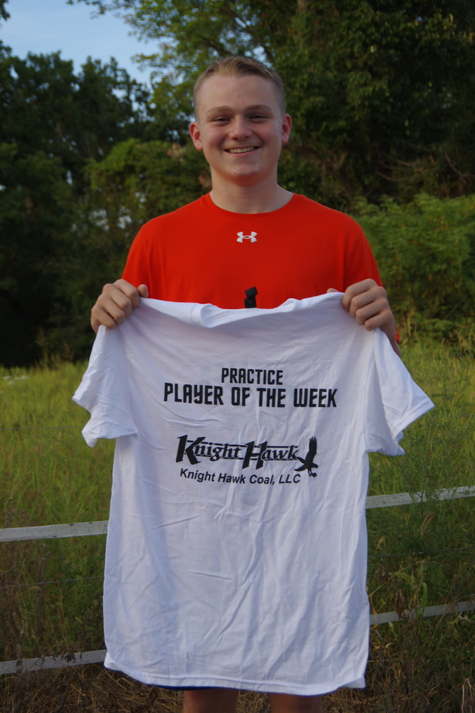 PHOTO 2 CHS FB Bentley Valleroy Practrice Player 9-18-25