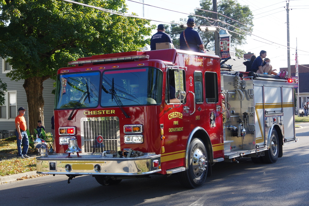 PHOTO 2 HOCO Parade Fire Dept.
