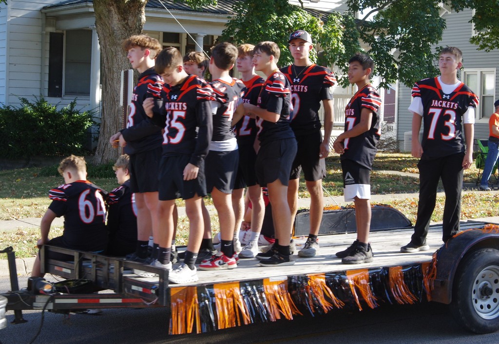 PHOTO 12 HOCO Parade FRESHMEN Football players