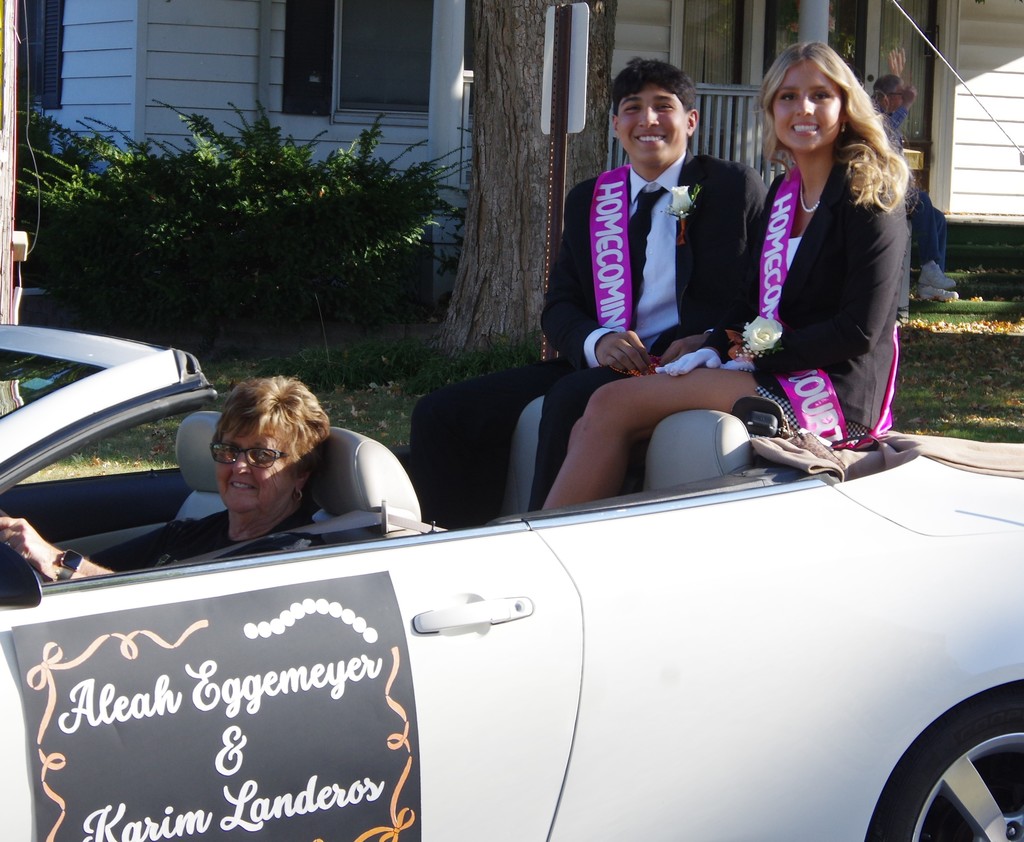 Photo 21 HOCO Parade Junior Candidates Karim and Aleah