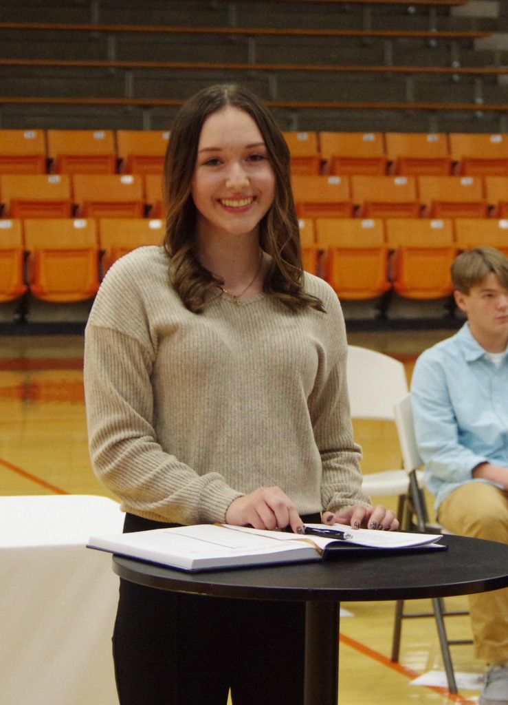 PHOTO 5 NHS Isabel Smith signs register
