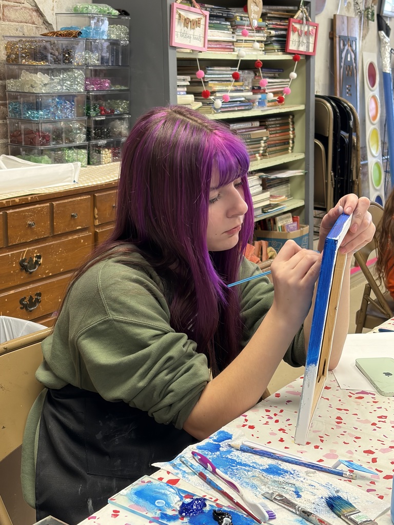 PHOTO 9 CHS ART CLUB Ashlynn Young at MVAG 2-13-26