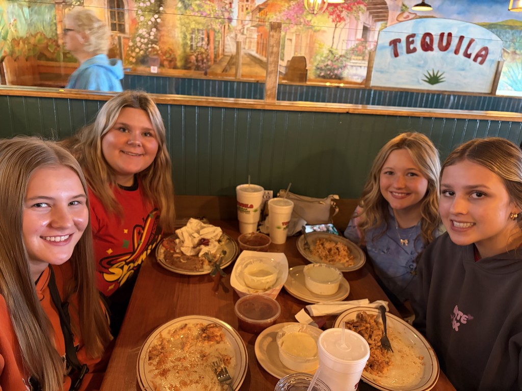 CHS Spanish Club Field Trip 04