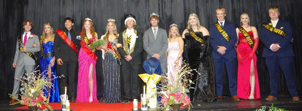 PHOTO 6 2026 Prom Court 2