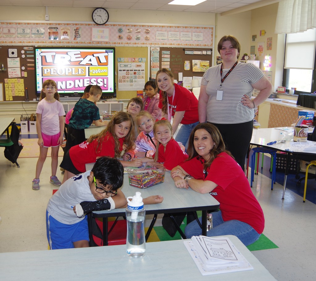 PHOTO 17 Earth Day CGS 5 coloring