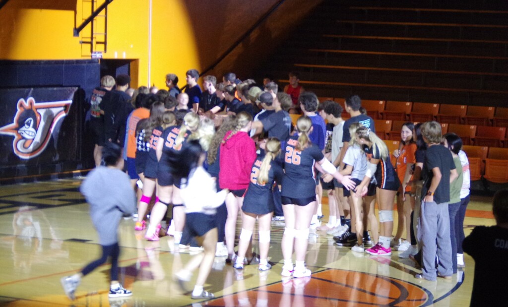 PHOTO 2 CHS VB Fans greet players opening night