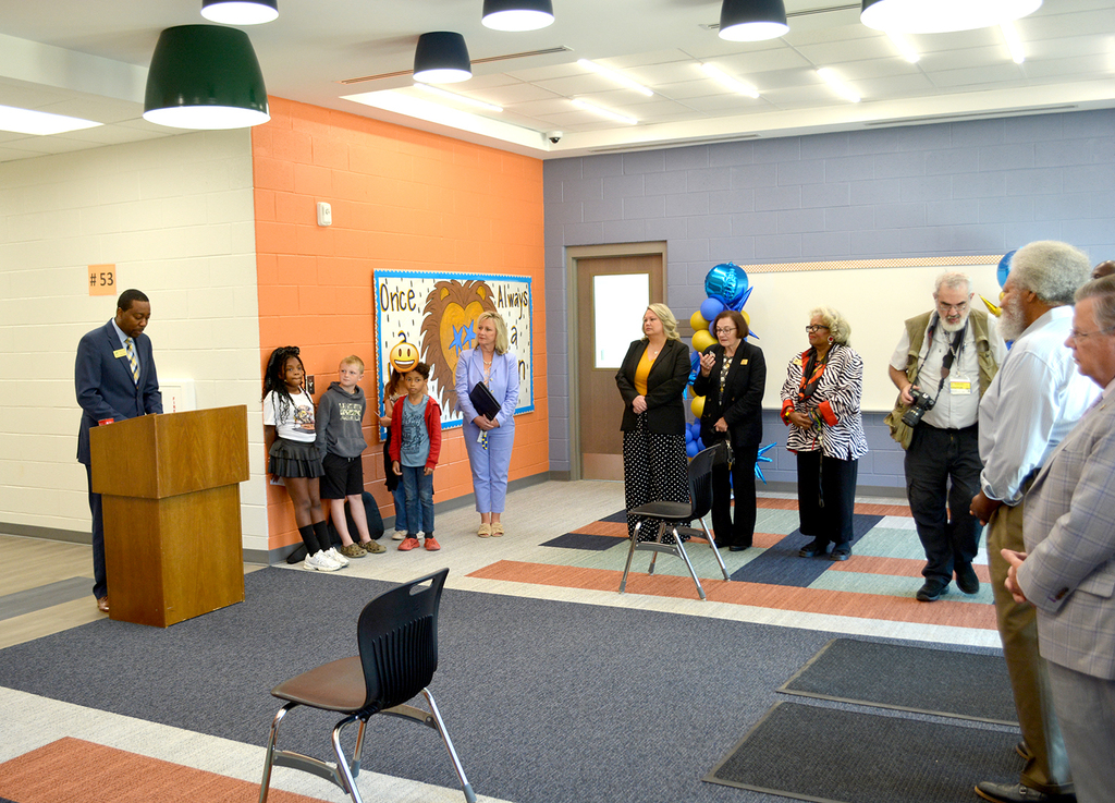 LES Classroom Addition Ribbon Cutting Ceremony 2025