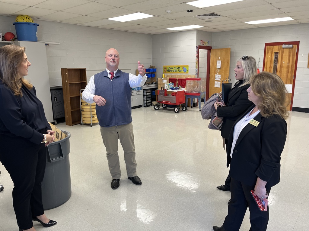 SC State Superintendent, Ellen Weaver, visiting Chester Park School of Inquiry