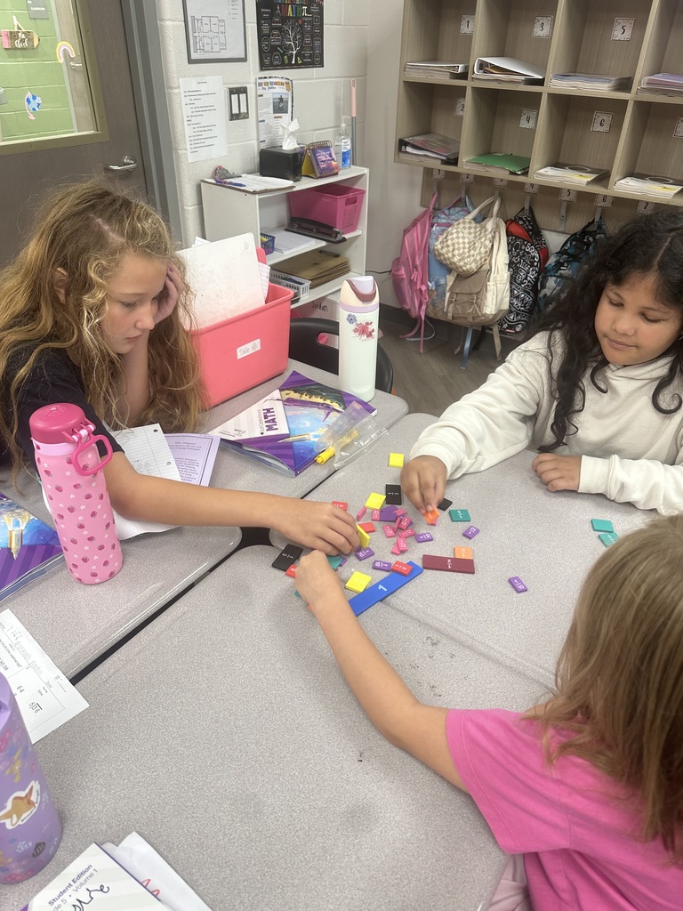 5th grade students