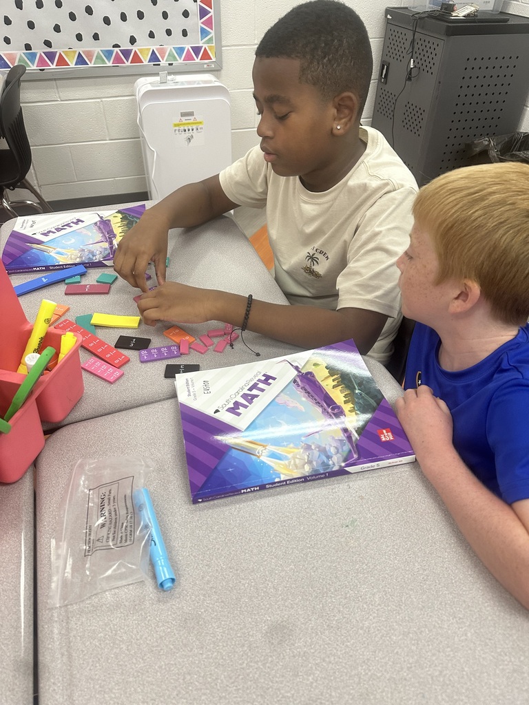 5th grade students