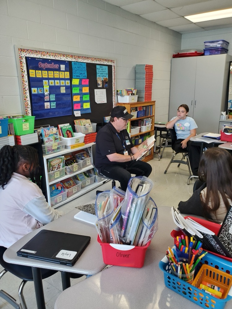 We had a guest reader for International Literacy Day. 