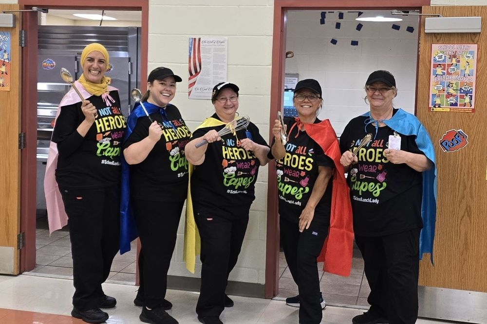 Schoo lunch heroes
