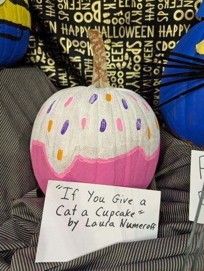 Pumpkin decorated as a cupcake