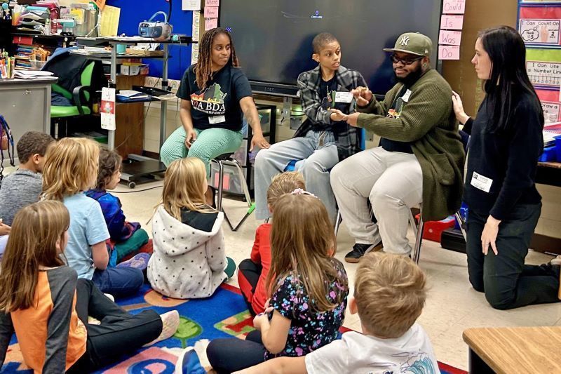 Students learning sign language