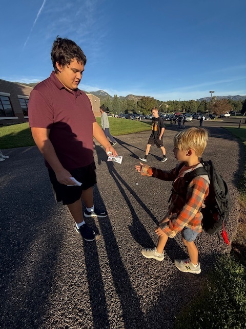High Five Friday from the CMHS Athletes to our Gold Camp Cougars!